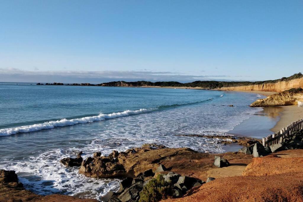 Saltbush - Ideally Located And Modernised Mcm Beach House Villa Anglesea Exterior photo